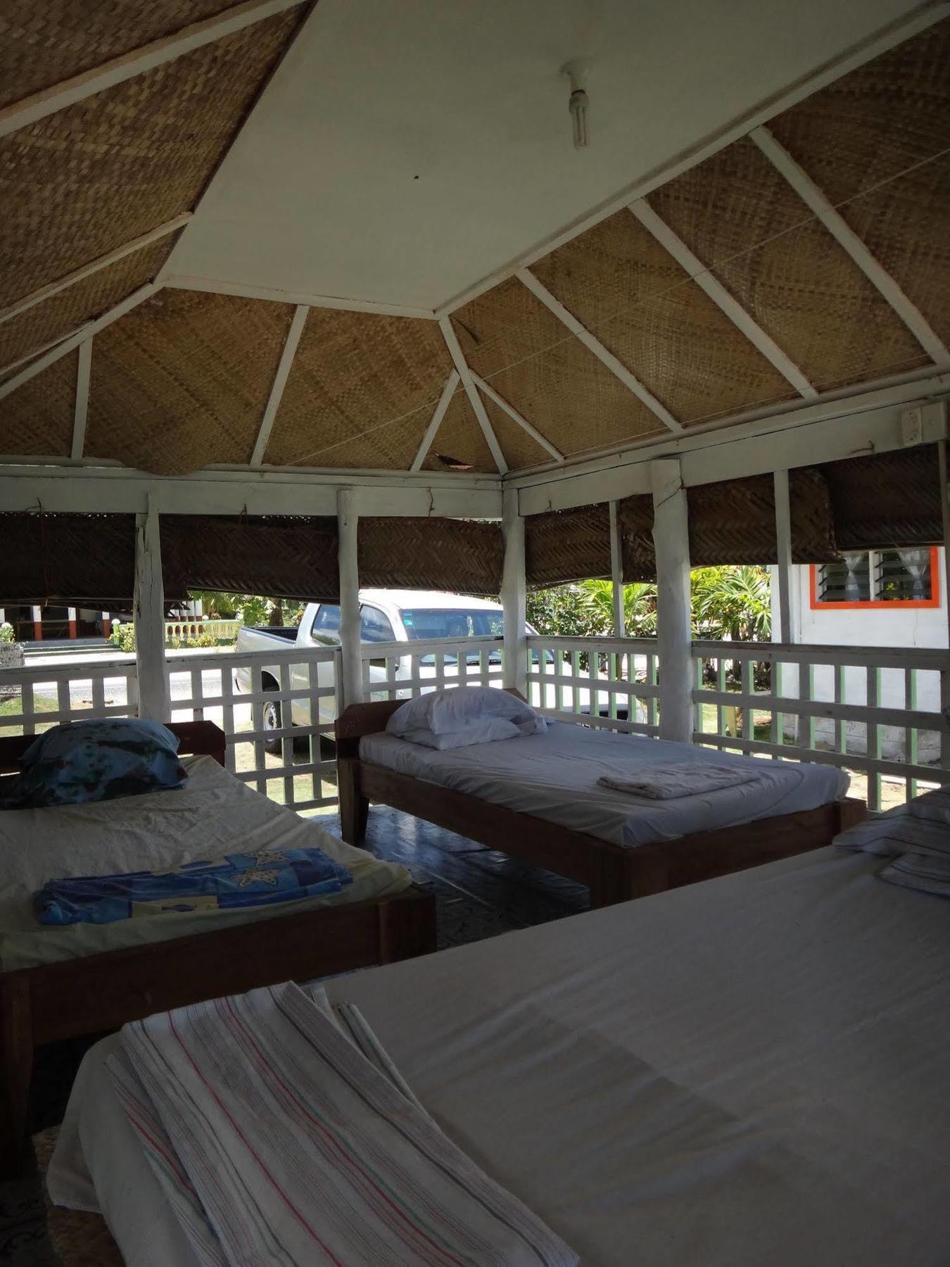 Tailua Beach Fales Manase Экстерьер фото