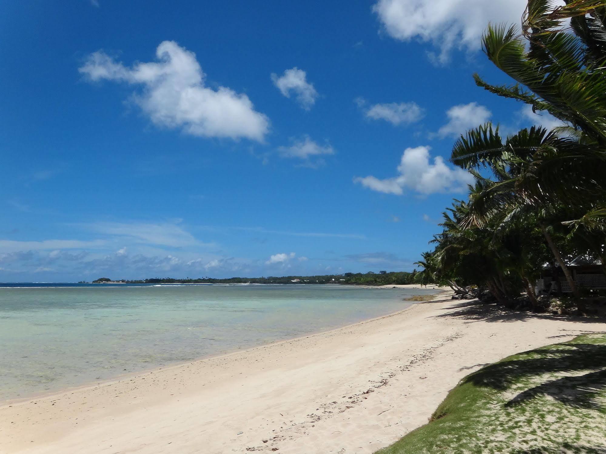 Tailua Beach Fales Manase Экстерьер фото