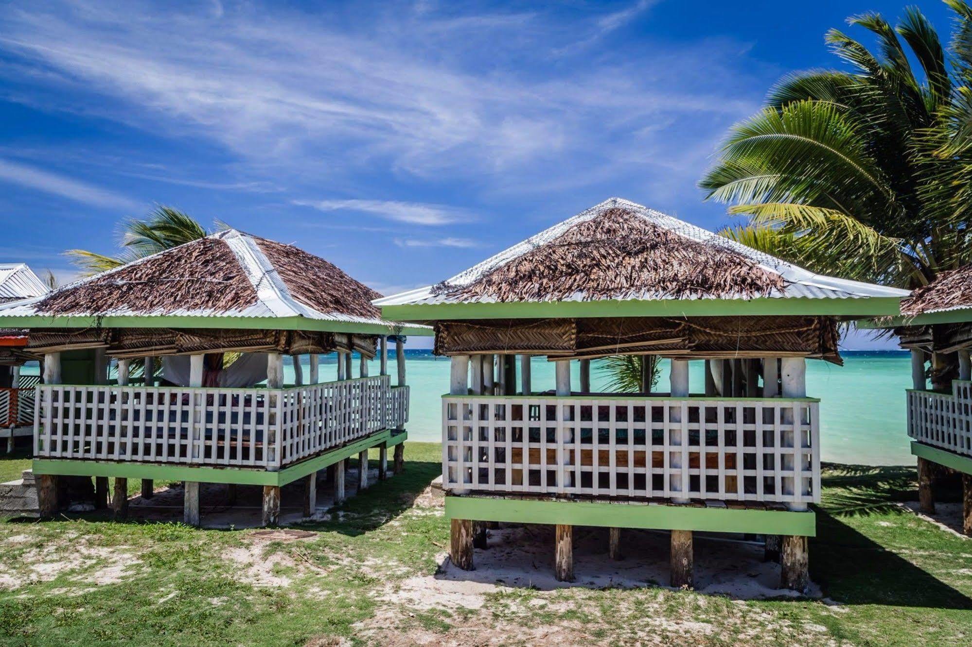 Tailua Beach Fales Manase Экстерьер фото